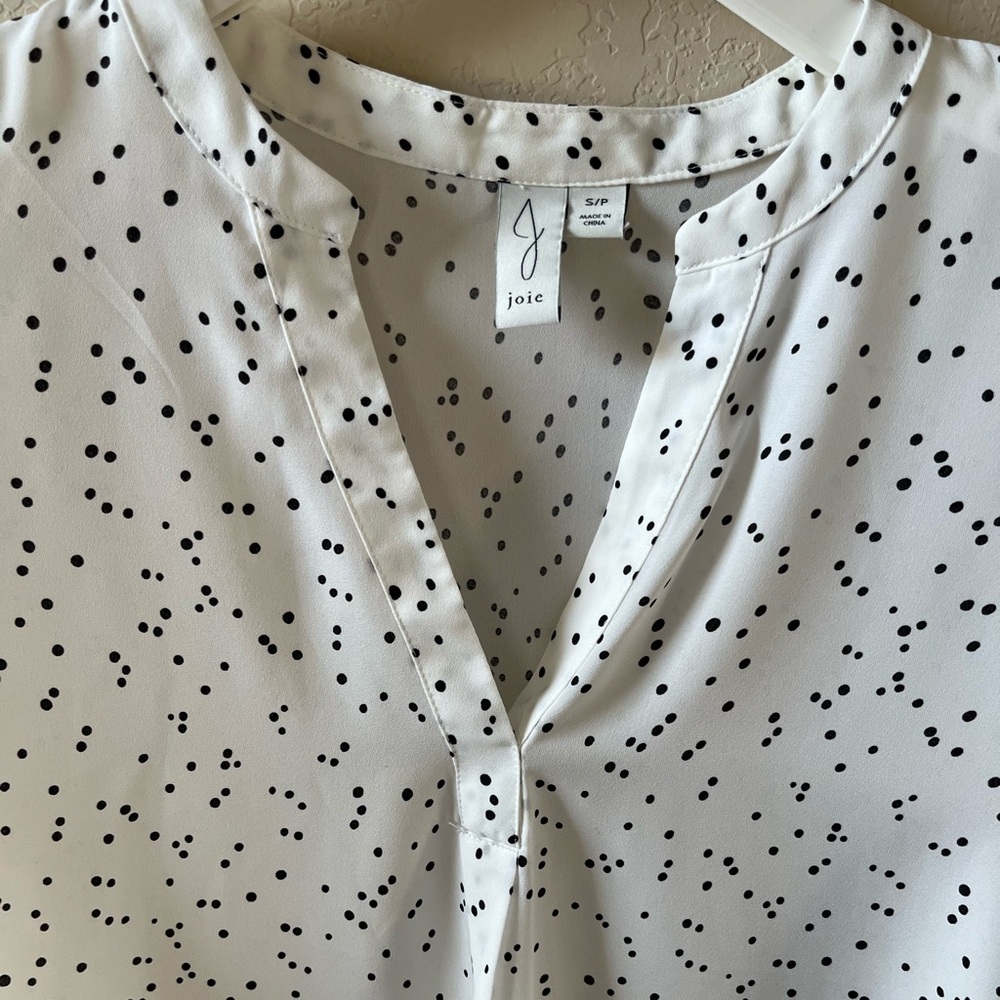 Joie Women’s White Black Ditsy Polka Dot Pullover Blouse Short Sleeve Size S/P - Picture 2 of 6